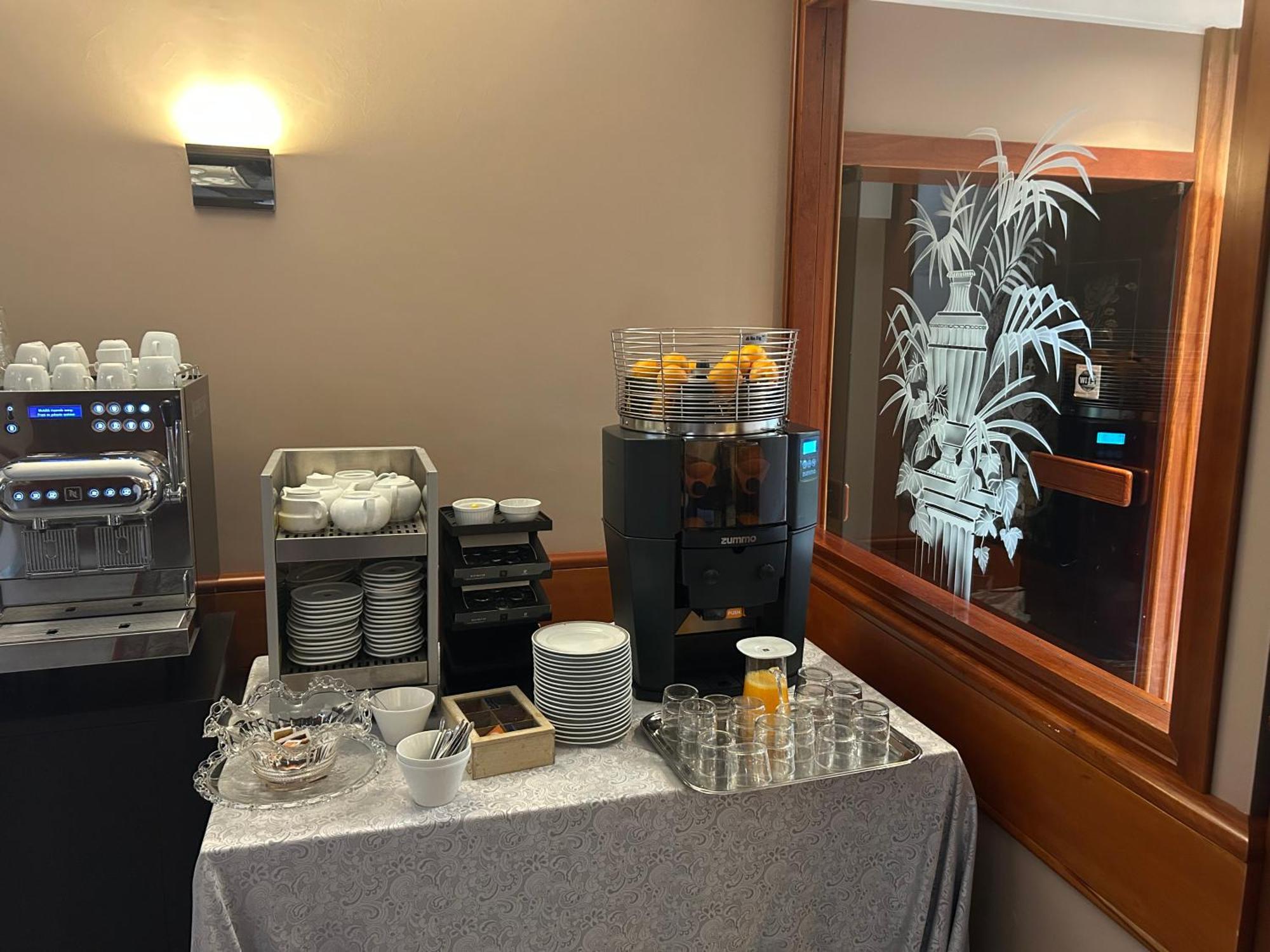 Vercurago Hotel San Gerolamo מראה חיצוני תמונה